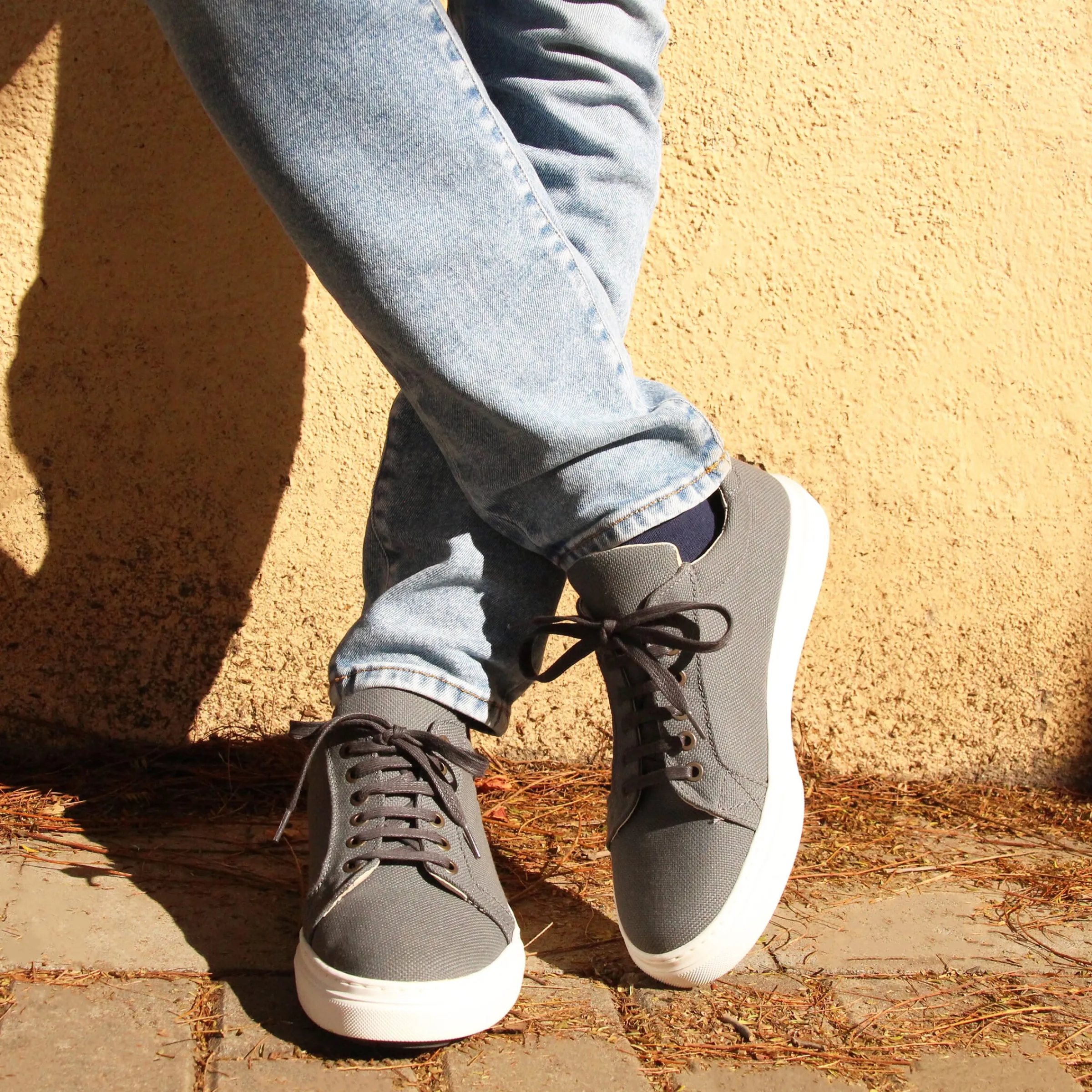 Homme JULES & JENN Fins De Série Solidaires | Baskets à lacet en toile recyclée