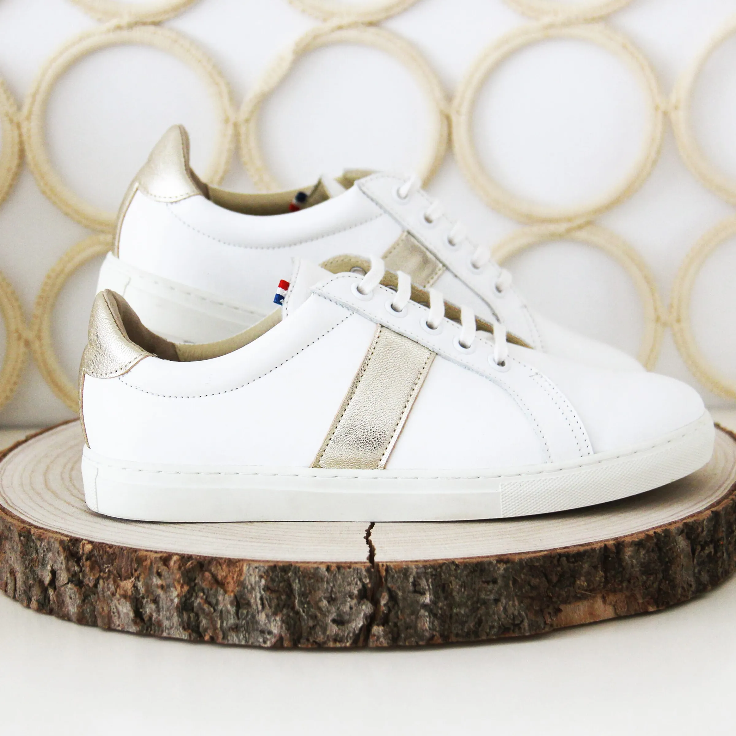 baskets_made_in_france_cuir_dor_2.webp Femme JULES & JENN Baskets | Baskets Made in France cuir doré