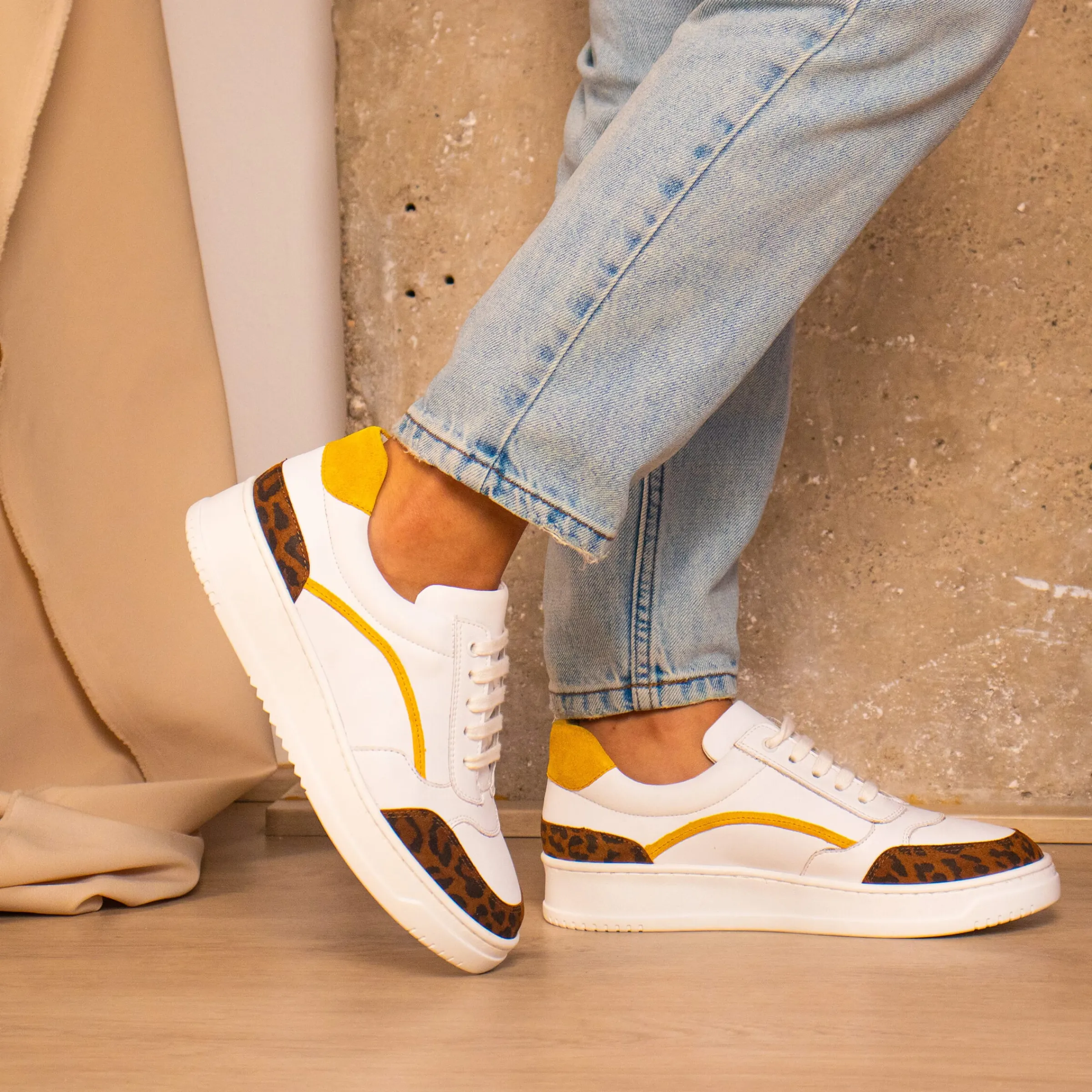 Femme JULES & JENN Baskets | Baskets vintage cuir blanc léopard