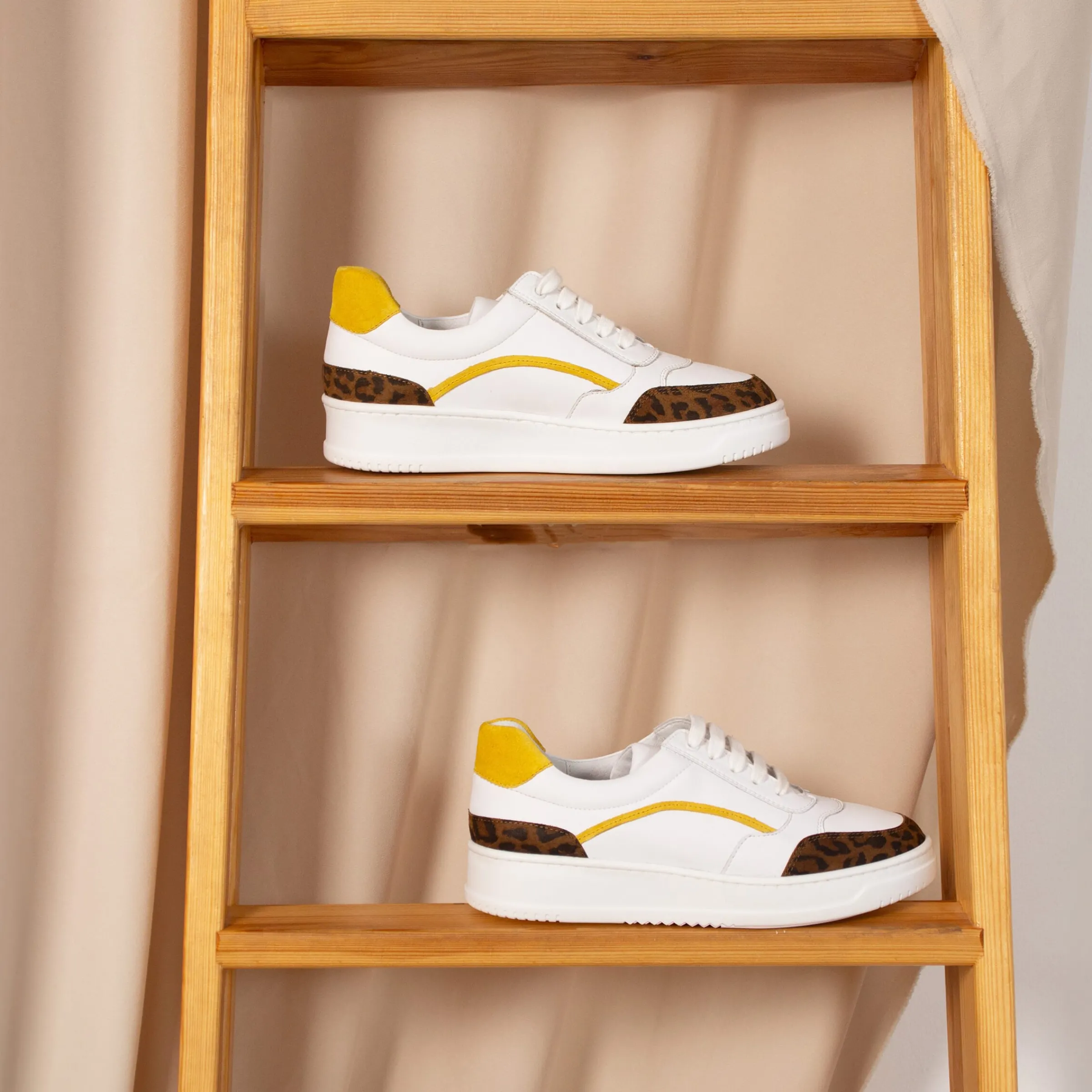 Femme JULES & JENN Baskets | Baskets vintage cuir blanc léopard