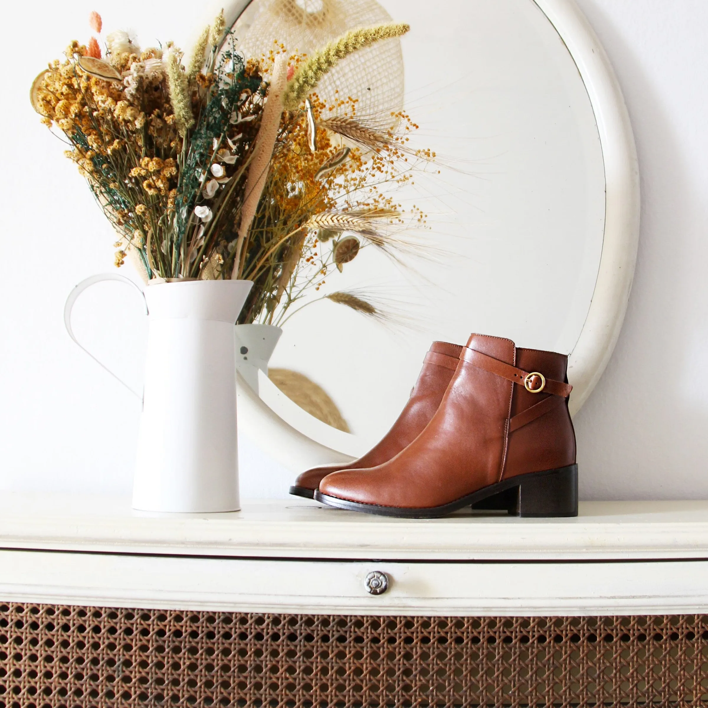 bottines_cavalires_cuir_camel_2.webp Femme JULES & JENN Bottines & Bottes | Bottines cavalières cuir