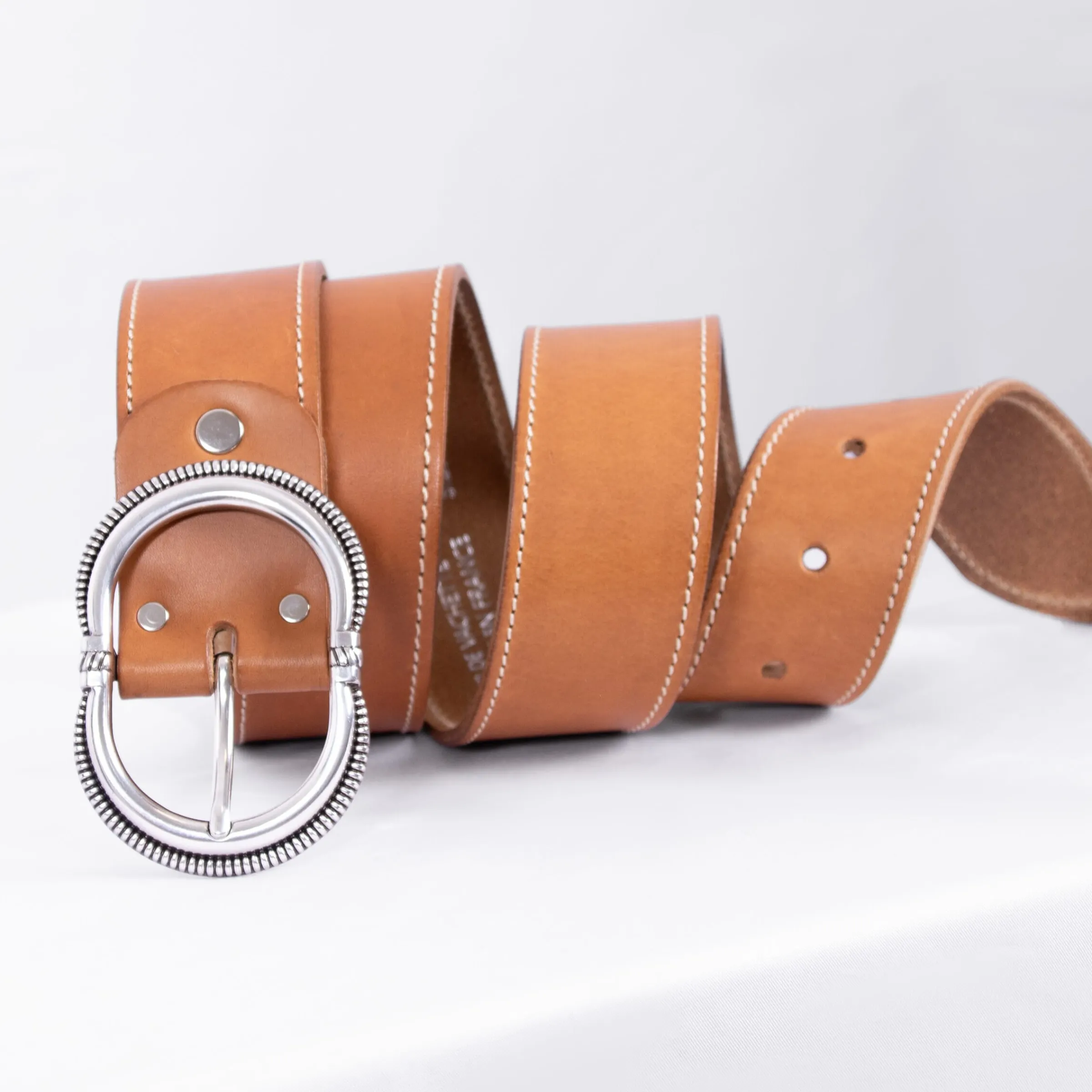 ceinture_camargue_cuir_camel_3.webp Femme JULES & JENN Ceintures | Ceinture Camargue cuir