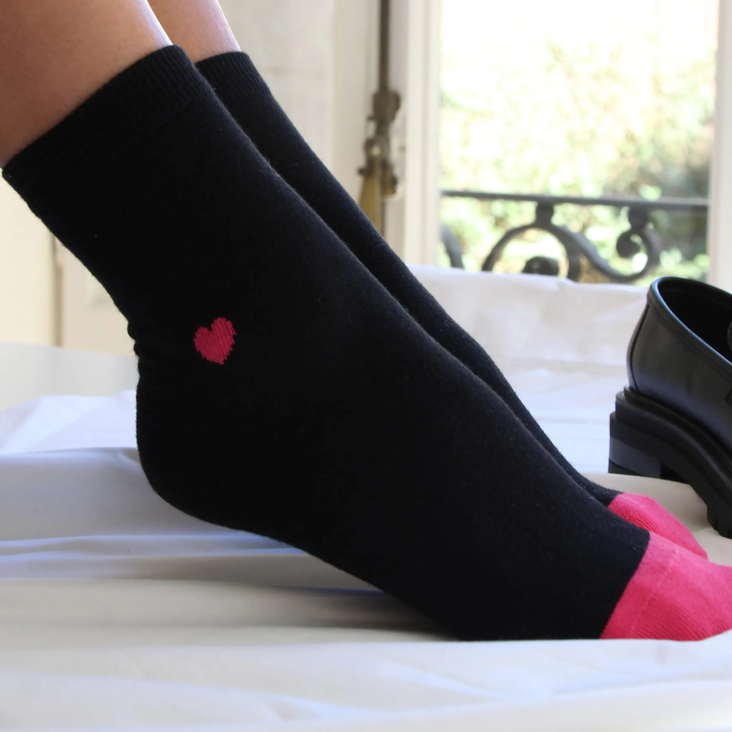 Femme JULES & JENN Chaussettes | Chaussettes cœur noir fushia