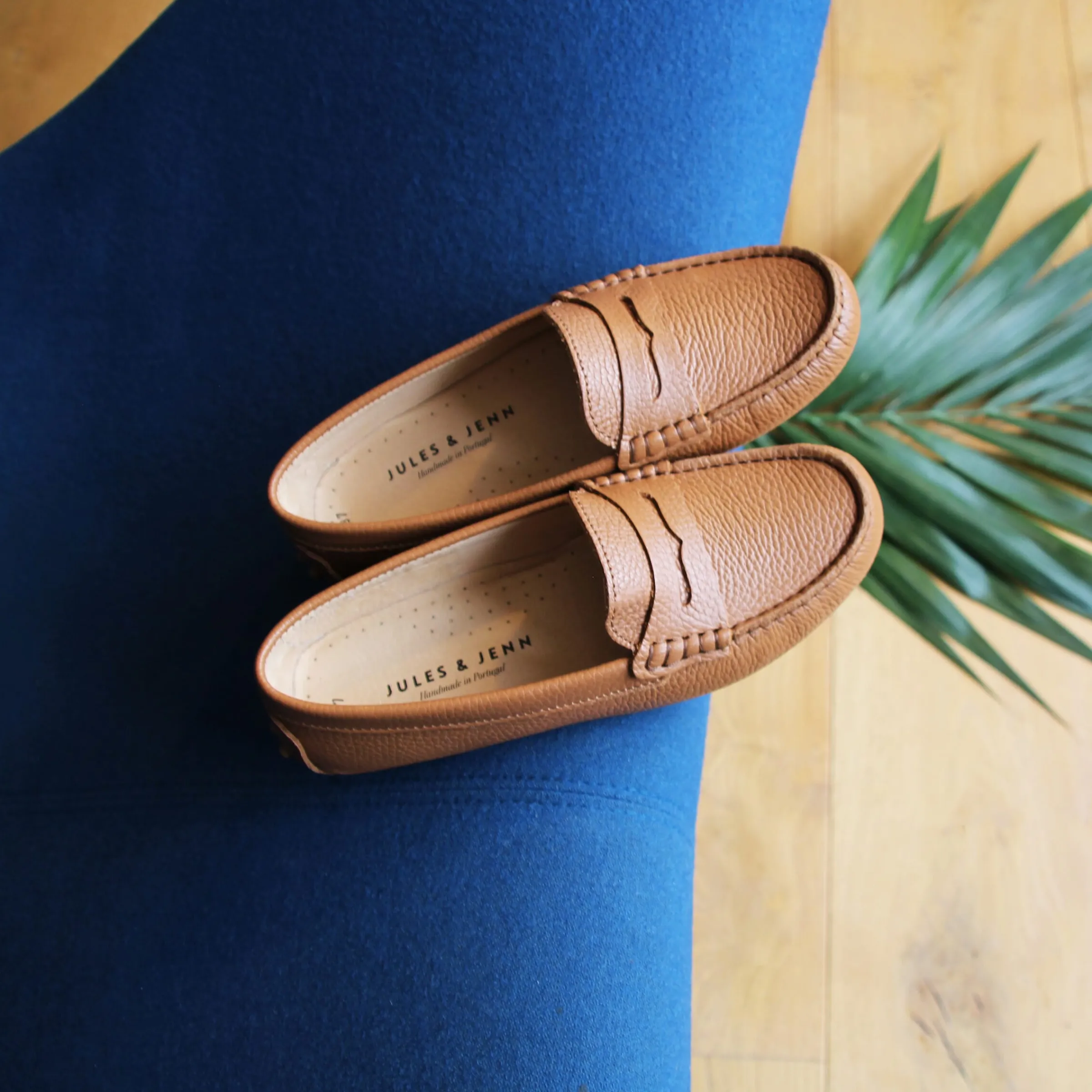 mocassins_cuir_grain_camel_2.webp Femme JULES & JENN Mocassins & Derbies | Mocassins cuir grainé