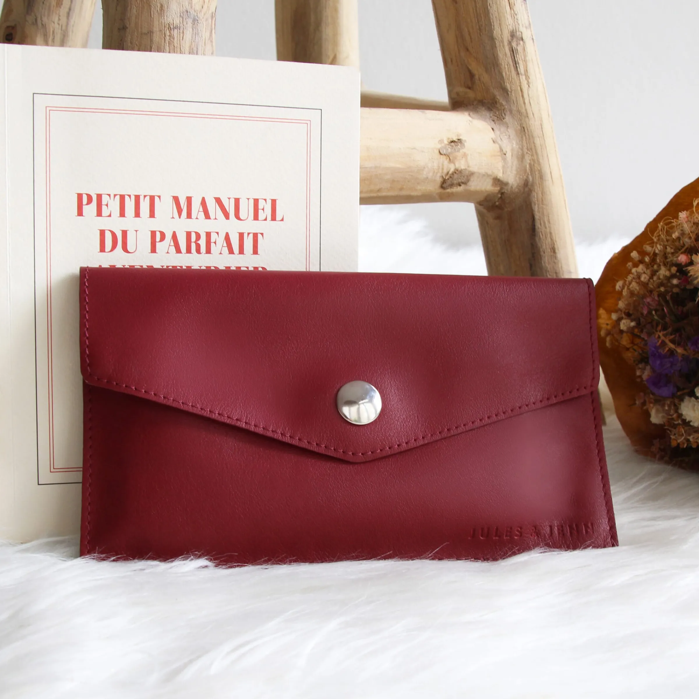 Femme JULES & JENN Dressing Recyclé | Pochettes | Pochette enveloppe upcyclé rouge foncé