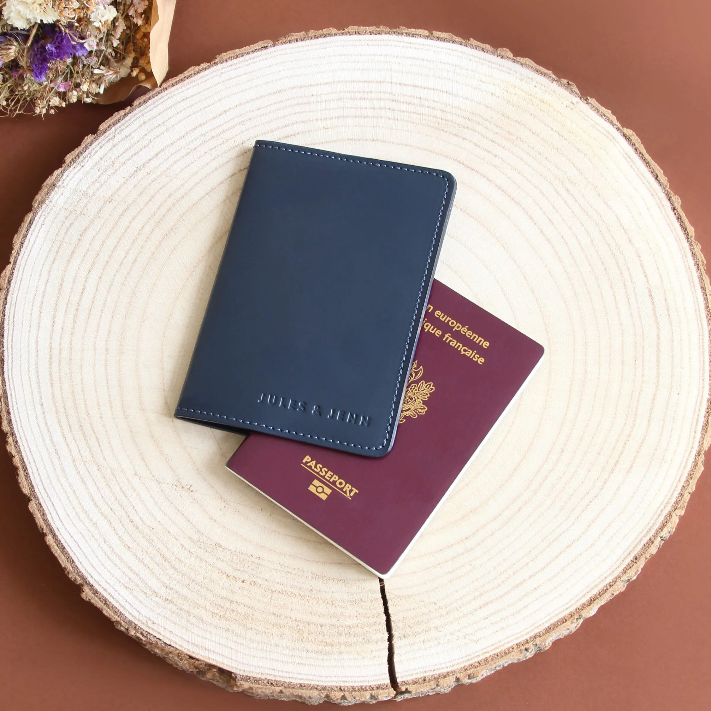 Femme JULES & JENN Petite Maroquinerie | Petite Maroquinerie | Protège passeport cuir bleu