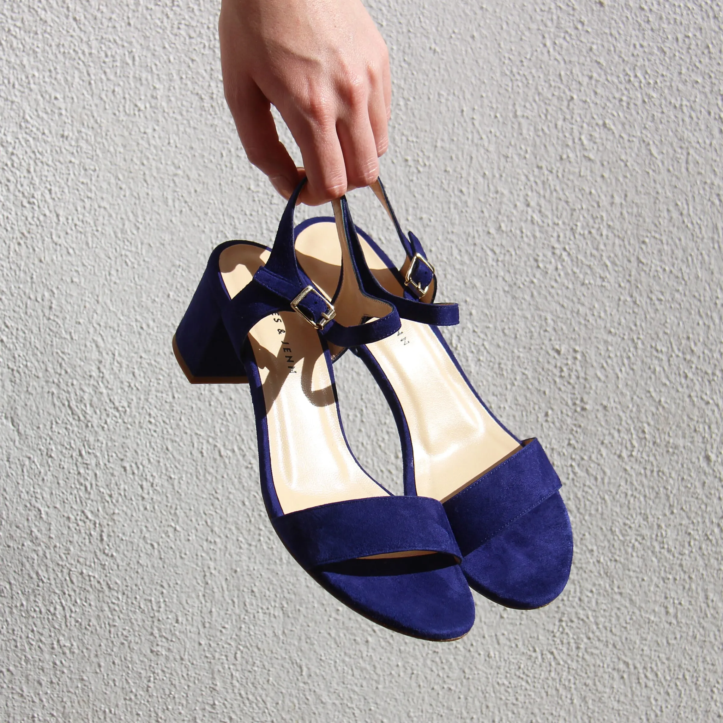sandales_moyen_talon_cuir_daim_bleu_2.webp Femme JULES & JENN Sandales | Sandales moyen talon cuir daim bleu